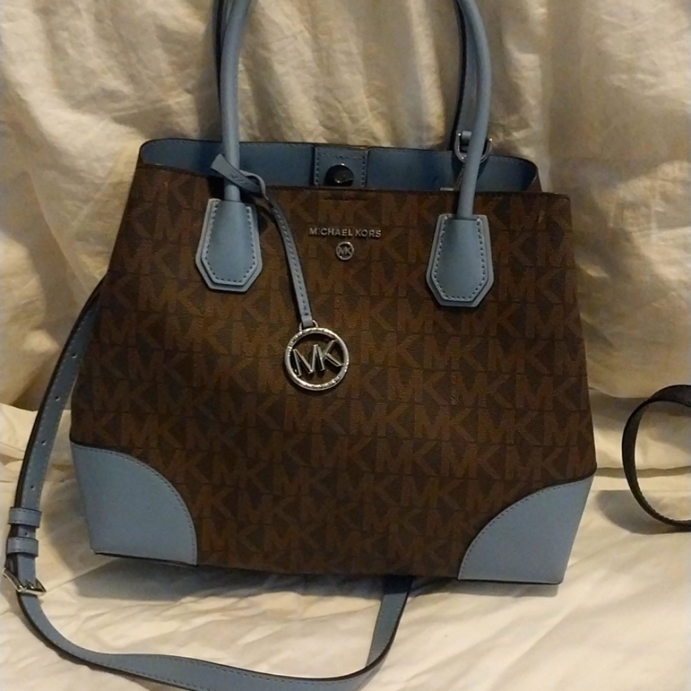 michael kors authentic leather purse